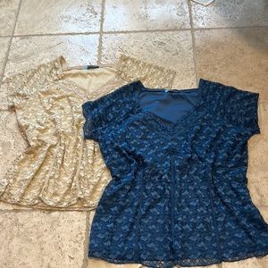 Batch of two Pennington’s ladies dressy tops.